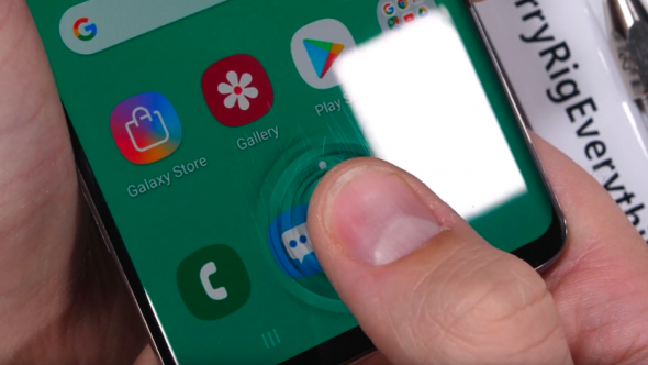 Cum îmbunătățești viteza senzorului de amprentă pe Samsung Galaxy S10, Note 10 sau S20