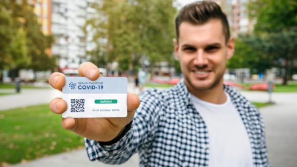 Cum vor călători turiștii în Uniunea Europeană. Pașapoarte Covid-19 și coridoare de călătorie