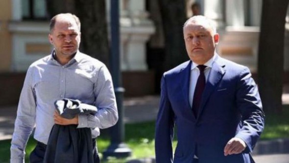 Dumitru Alaiba despre troleibuzul ,,pobeda”: În patru ani, Ion Ceban va face în Primărie exact ceea ce a făcut Dodon la Președinție – nimic