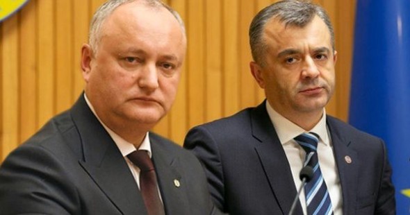 Deputat: Guvernului Chicu i-au rămas zile numărate, iar lui Dodon îi fuge pământul de sub picioare