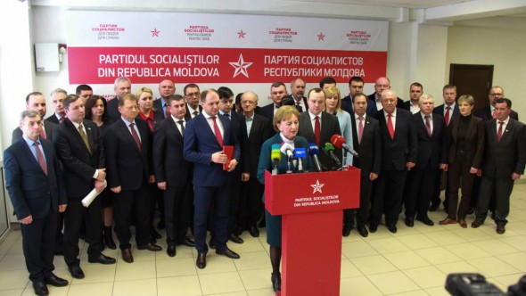 Breaking News // Un deputat socialist a depus cerere de demisie din Parlament