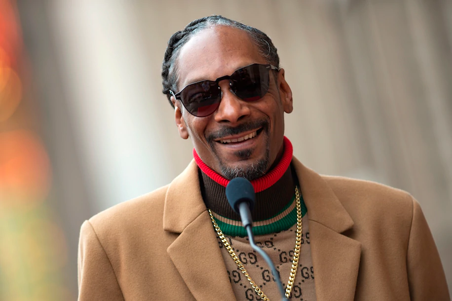 Snoop Dogg va vota pentru prima oară în viața lui la alegerile prezidențiale din SUA
