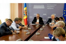 Elevii școlilor profesionale tehnice ar putea finaliza programul de formare fără să susțină examene