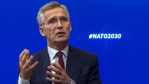 Secretarul general NATO insistă ca aliaţii să respecte obiectivul de a aloca 2% din PIB pentru apărare