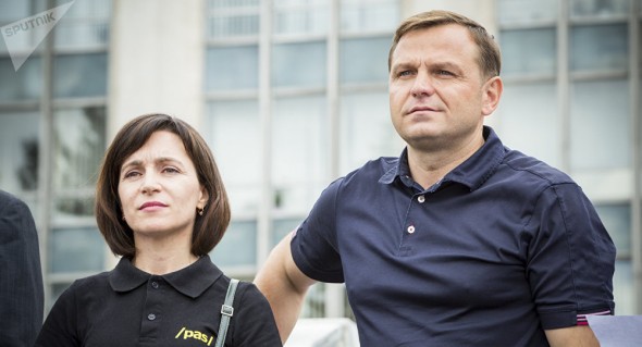 Discuțiile dintre Platforma DA și PAS pentru demiterea Guvernului Chicu bat pasul pe loc