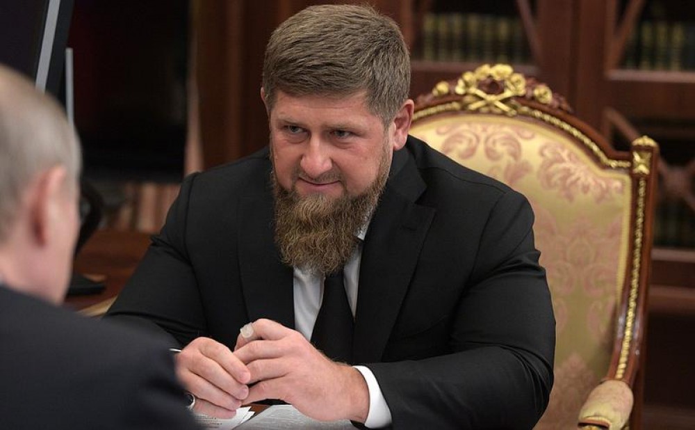 Violențele din Franța: Kadîrov apără acțiunile „corecte” ale cecenilor