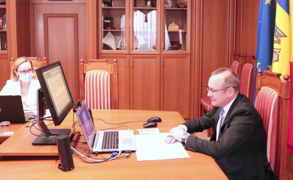 Relațiile moldo-germane discutate de Dumitru Socolan cu Michael Siebert, director politic în cadrul MAE german