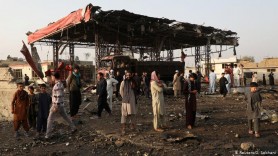 Zeci de morţi şi răniţi într-un atac asupra unei pieţe din Afganistan