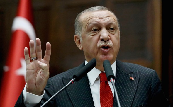 Erdogan a închis prin decret prezidențial universitatea fondată de un fost aliat devenit rival