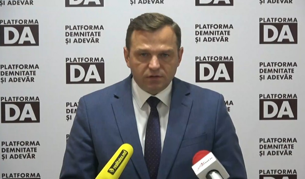 LIVE // Conferință de presă organizată de Partidul Platforma Demnitate și Adevăr