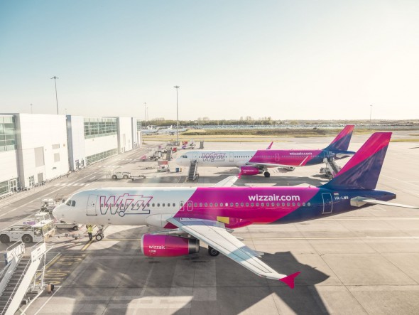 Rutele operate de WizzAir dintre România și alte 4 țări, au fost suspendate până pe 31 iulie