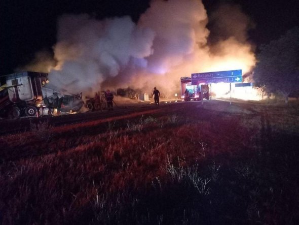Noi detalii despre camionul incendiat la Soroca: A avut loc un accident, cel puțin o persoană a decedat