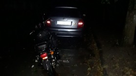 Ocnița: Un minor, grav rănit după ce a intrat cu motoreta într-o mașină