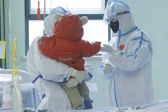 Șeful adjunct al Direcției Sănătate: Toate paturile destinate copiilor infectați cu COVID-19 sunt ocupate
