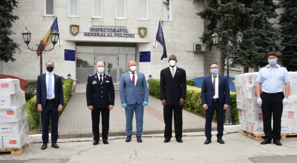 Ambasada SUA în Republica Moldova a donat un lot de echipamente de protecție subdiviziunilor Ministerului Afacerilor Interne