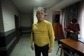 Primarul care a a întreținut relații intime cu două tinere în Primărie, reales în funcţie