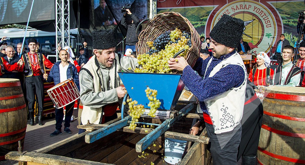 Vești proaste pentru amatorii de VIN. Festivalul anual se anulează din cauza noului tip de coronavirus