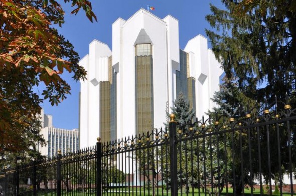 A vrut să fie Președinte dar din cauza COVID-19 nu a reușit să adune semnăturile necesare