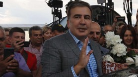 Mihail Saakașvili, SNOPIT în bătaie în Grecia: mai multe persoane au fost rănite