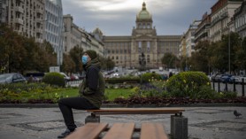 Cehia introduce noi restricții DURE din cauza creșterii alarmante a numărului de noi infecții cu COVID-19