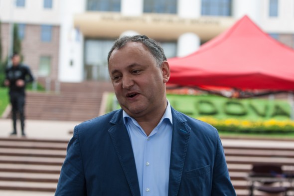 Detalii PICANTE din viața intimă a lui Igor Dodon. „Ne-am văzut și ne-am sărutat!”