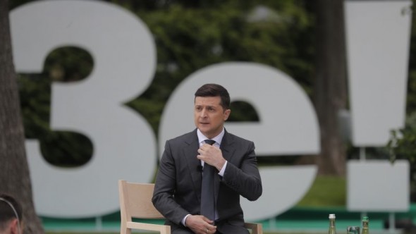 Referendum în Ucraina pentru legalizarea cannabisului și reducerea numărului de parlamentari