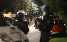 Atacatorul care a decapitat un profesor la Paris, este născut la Moscova de origine cecenă