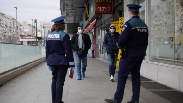 Breaking News // Municipiul București trece în regim de urgență la învățământul online