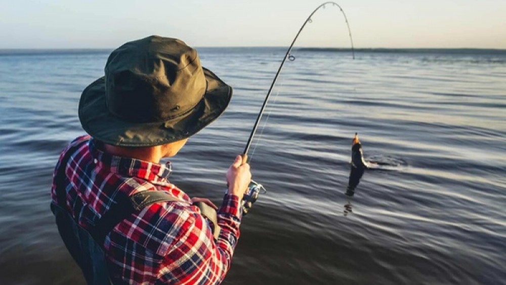 FOTO // Descoperire inedită făcută de niște pescari: „Părea ciudat, cu un singur ochi”
