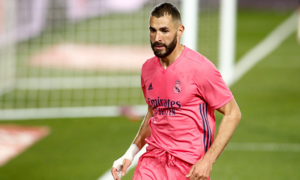 Un adversar s-a dus la Benzema, în timpul meciului: „Ce parfum foloseşti? Miroşi atât de bine!"