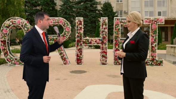 Chiar dacă e în căutare internațională, Ilan Șor „a fost filmat în timp ce se plimbă prin Orhei” alături de Violeta Ivanov