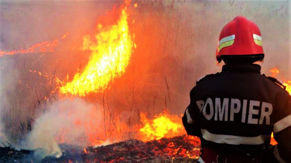 TRAGEDIE la Ungheni: un copil de 11 luni a ars de viu într-un incendiu