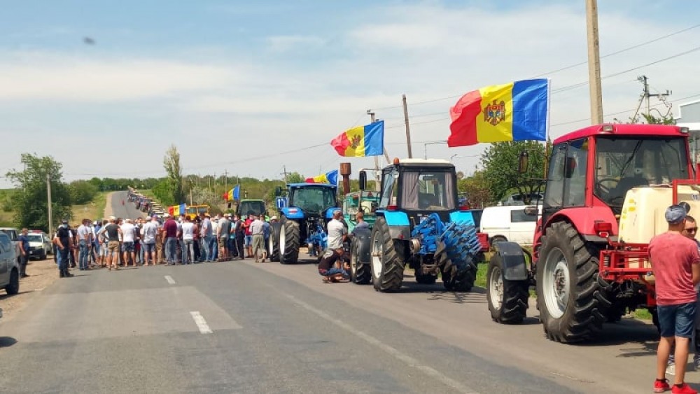 Fermier: Ne-au trimis să căutăm investitori, dacă vrem compensații achitate