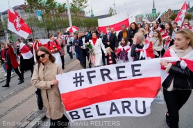 FOTO // Protest al femeilor împotriva lui Lukaşenko înaintea unui ultimatum dat de opoziţie