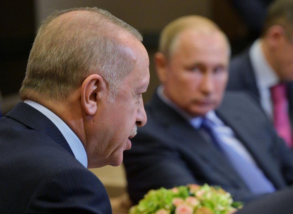 Erdogan acuză Moscova că nu-şi doreşte o „pace durabilă” în Siria