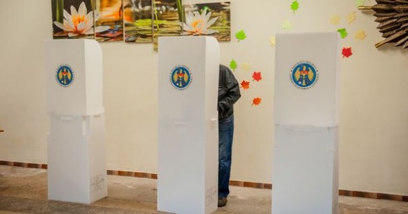 Cinci cazuri de pretinse semnături false în listele electorale