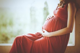 Simptome mai puțin cunoscute ale Covid-19, la gravide. Ce spun specialiștii din țara noastră