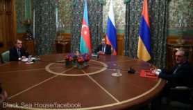 Azerbaidjanul şi Armenia au semnat sub egida Rusiei un acord de încetarea ostilităţilor în conflictul din Nagorno-Karabah