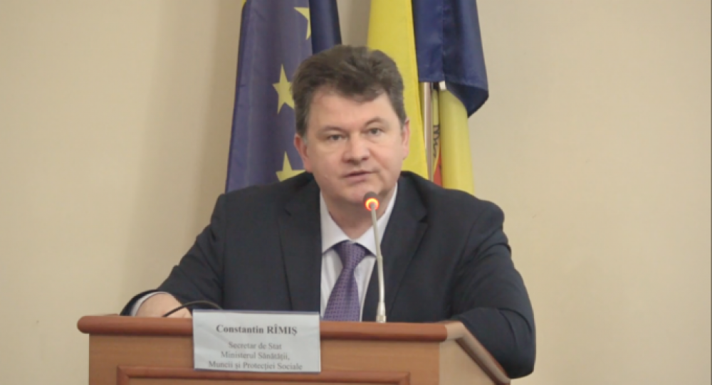 În Moldova NU EXISTĂ cazuri confirmate de reinfectare cu COVID-19. Interviu cu secretarul de stat Constantin Rîmiș