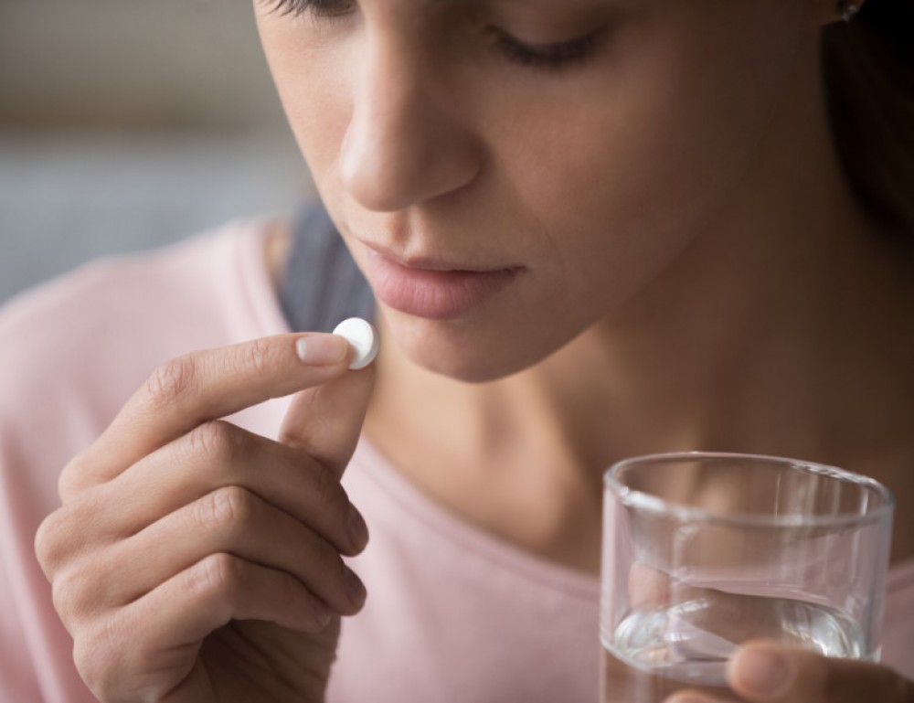 Ce se întâmplă cu bolnavii de coronavirus dacă iau o aspirină pe zi. Șansele de deces scad drastic