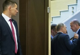 S-a sinucis chiar în interiorul Kremlinului. Sinucigașul era angajat al corpului de pază al preşedintelui Vladimir Putin