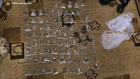 Grup infracțional specializat în păstrarea şi realizarea drogurilor în cantități mari, destructurat de polițiști și procurori