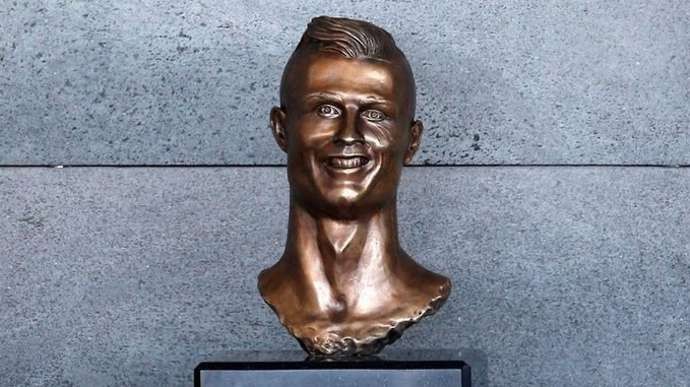 FOTO // Messi dar nu prea. Starul Barcelonei are o nouă statuie de ceară, care nu prea seamănă cu „originalul”