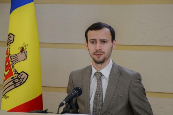 LIVE // Briefing de presă susținut de deputatul Fracțiunii Platforma DA, Dinu Plîngău