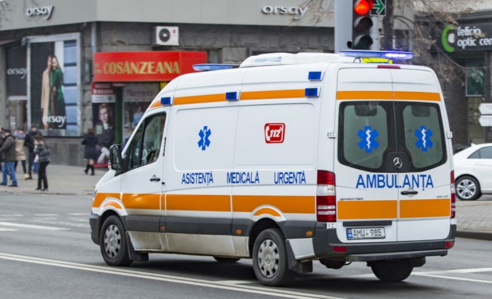 În ultima săptămână, medicii de pe ambulanță au intervenit la peste 15 mii de solicitări