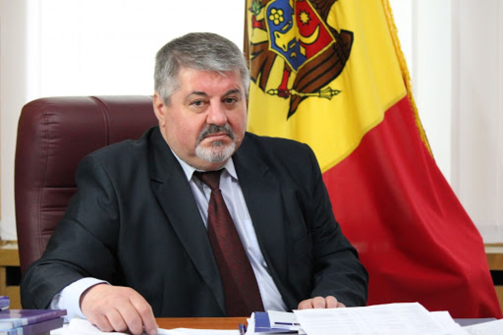 Avocatul Poporului: Persoanelor care se tratează la domiciliu de COVID-19 li se încalcă drepturile