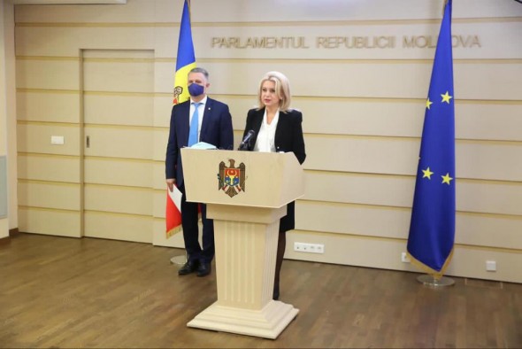 Platforma „Pentru Moldova” declară război dezinformărilor și mincinoșilor din Parlament