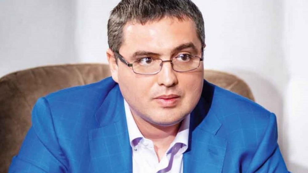 Usatîi chemă deputații din opoziție să-și dea demisia și să treacă de partea poporului
