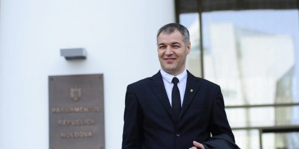 PUN a sesizat Curtea Constituțională privind Legea cu privire la funcționarea limbilor