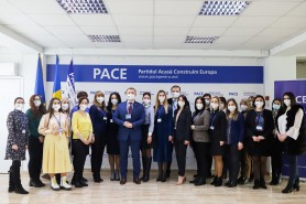 Profesorii PACE din toată țara se implică în soluționarea problemelor GRAVE din sistemul de educație